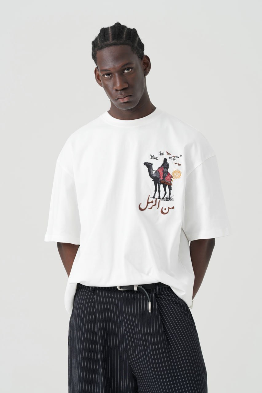 Camel Oversize Kesim Unisex Tişört Özel Tasaırm - Beyaz - Bild 2