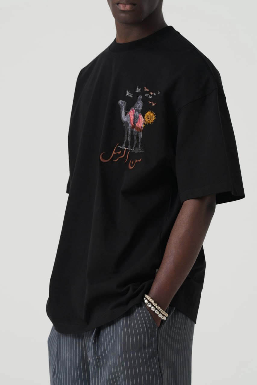 Camel Oversize Kesim Unisex Tişört Özel Tasaırm - Siyah - Bild 2